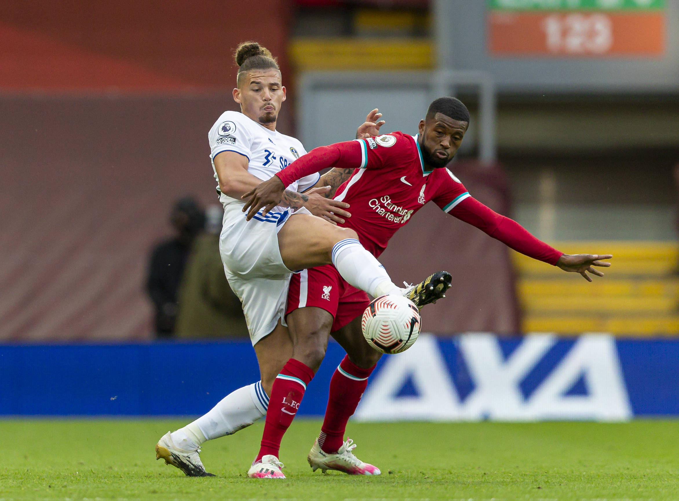 對手從不手 對手從不手